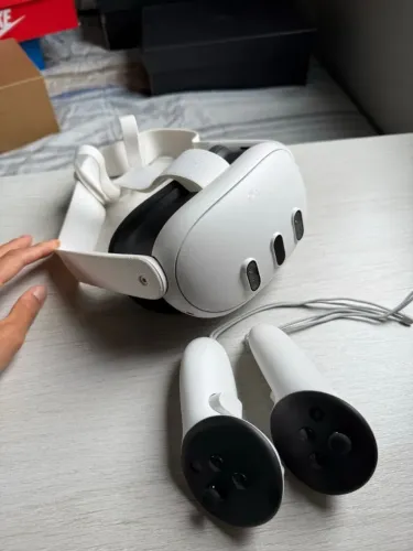 Óculos Vr Meta Quest 3 Destravado 512gb Na Caixa Semi Novo + Jogos Na Memoria