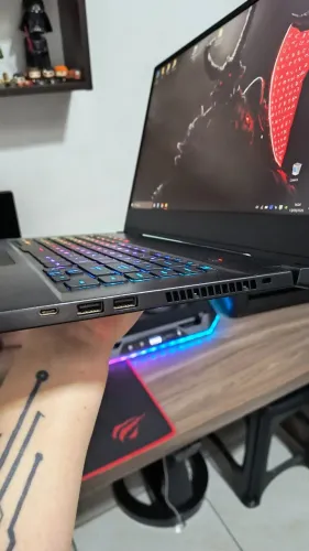 Notebook Gamer Asus Rog Zephyrus M gu502