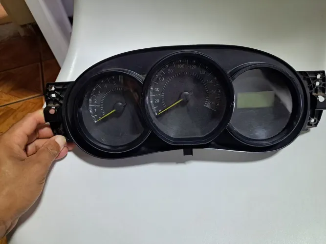 Painel velocímetro, sandero Renault 2015