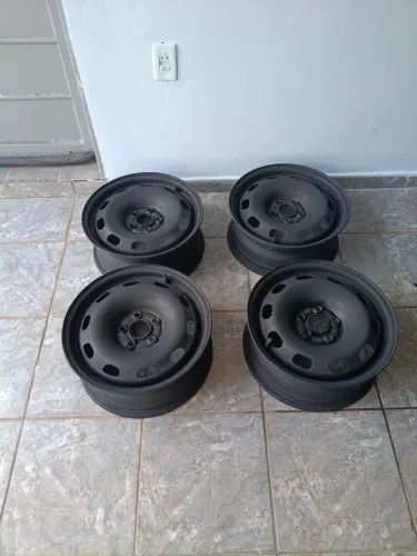 Rodas wolksvagen 5 furos aro 15 original