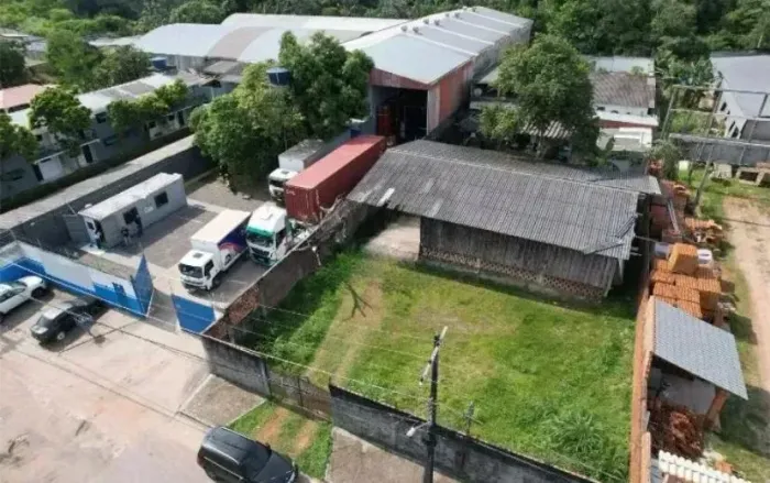 VENDO GALPÃO LOGÍSTICO MED. 800 M2 E 1200 M2 DE TERRENO NO PQ LARANJEIRAS!
