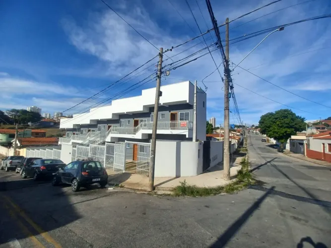 Kitnets Maravilhosas de 30,80m² na Vila Haro: Oportunidade Imperdível de Investimento!