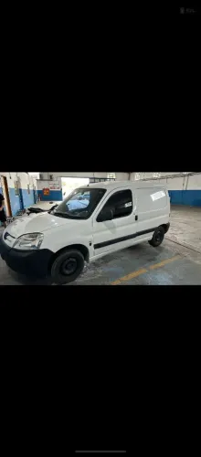 Peugeot Partner Furgão 1.6 16v/ 1.6 16V Flex 3P 2020