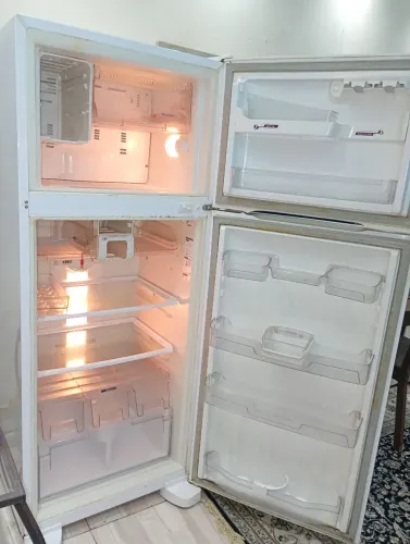Geladeira com defeito