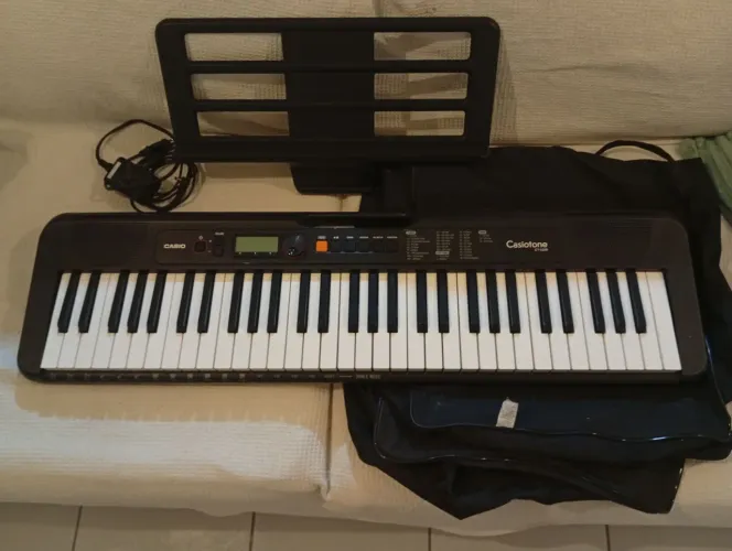 Teclado Cássio CT-200 Em perfeito estado + capa + suporte/pedestal