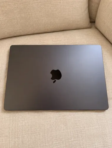 MacBook M5 PRO 16GB 512GB - Garantia Até 03/2027 - Parcelamos Em Até 18x - Entrega Grátis