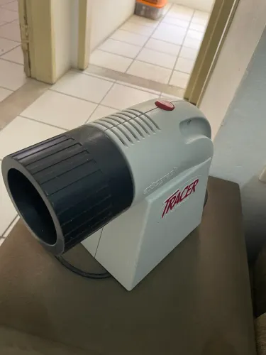 Projetor antigo relíquia