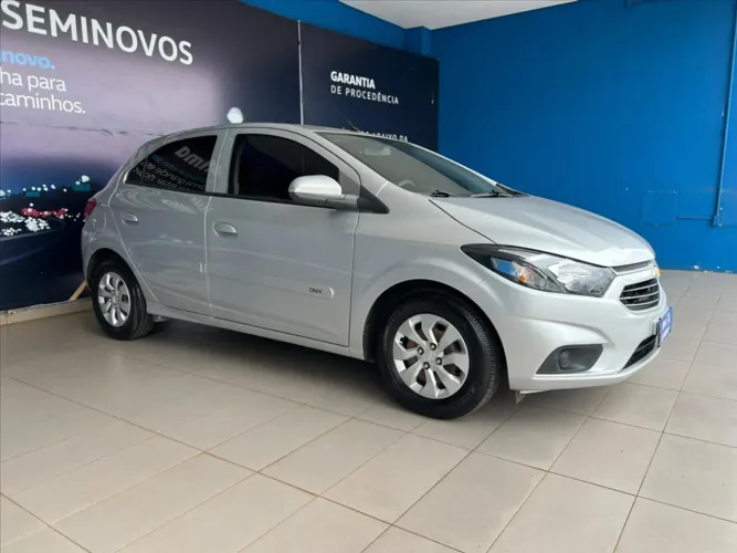 Chevrolet Onix Hatch LT 1.0 8V Flex Mec. 4P 2019