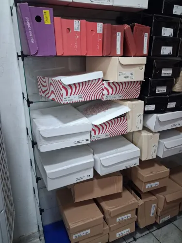 Prateleira em Vidro .Valor por peças .