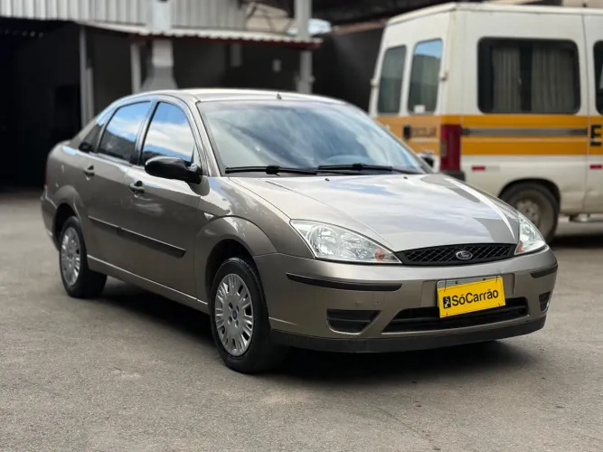 Ford Focus Sedan 1.6/1.6 Flex 8v/16v 4P Mec. 2007