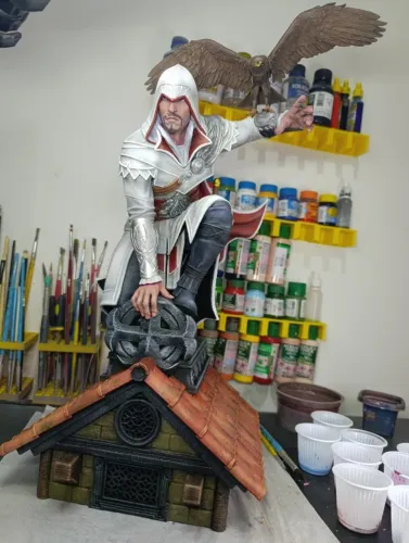 Estátua Ezio Assassin's Creed 45cm