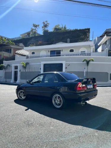Mitsubishi Lancer GLX 1997