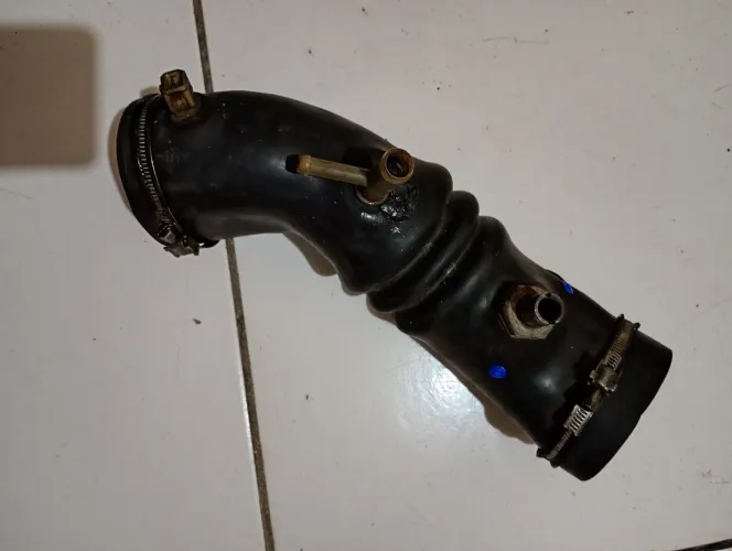 Mangueira do TBI do Renault 19 motor 1.8