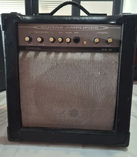 Amplificador guitarra Meteoro 30G Thor
