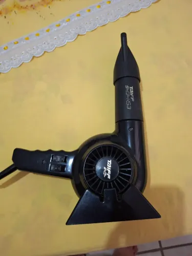 Secador de cabelo