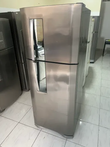 Geladeira Electrolux 427L 220V | Revisada | Toda funcionando