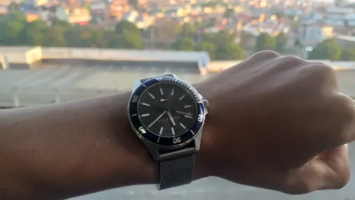 Tommy Hilfiger Masculino - Relógio Azul com Pulseira Mesh