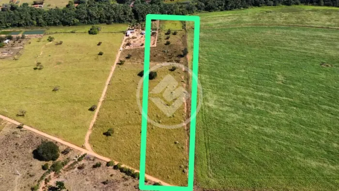 Chácara Plana com Água à Venda em Bela Vista-GO codigo: 342718