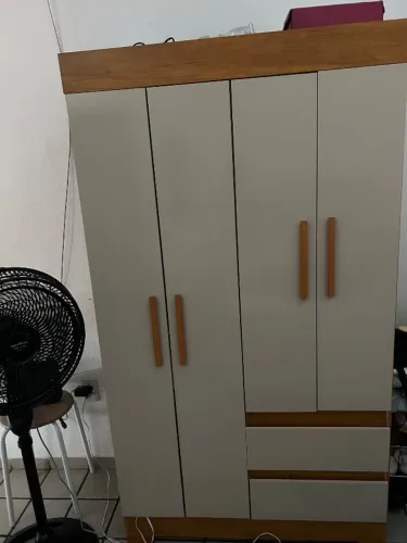 Guarda Roupa Solteiro