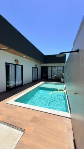 Residencial Jerusalém de 5 Suítes a 3 minutos do Mar na Basevi Prado BA