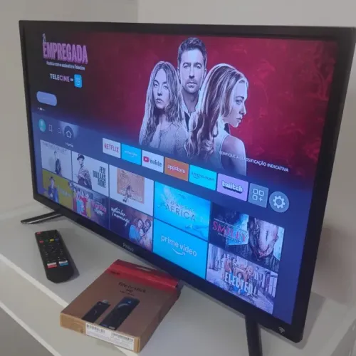TV Philco 32 Polegadas + Fire TV Stick HD