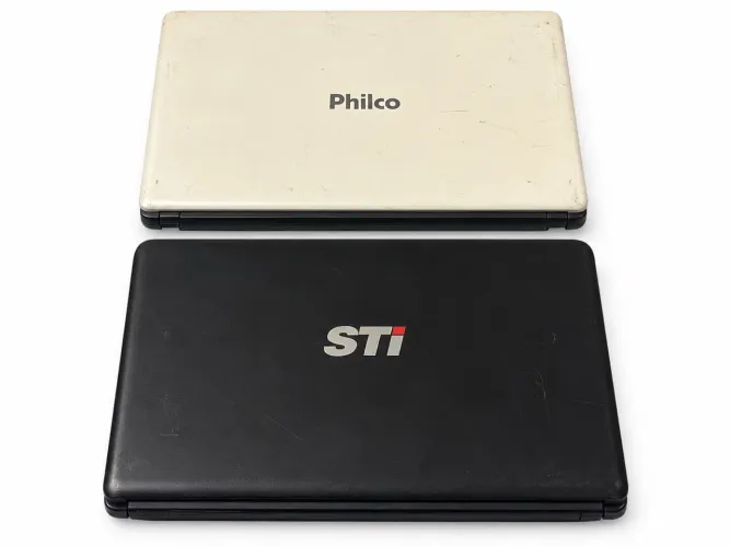 Lote com 2 notebooks Philco 14I e Semp Toshiba STI NI 1401