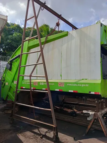 Compactador de lixo