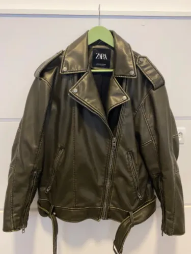 Jaqueta Zara de couro sintético marrom