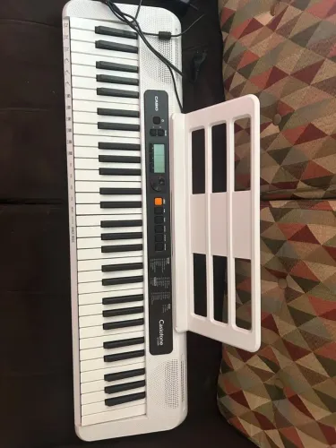 Teclado Casio Casiotone CT-5200