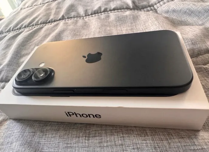 iPhone 16 Preto Impecável. Bateria 89% - nota fiscal