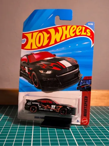 Hot Wheels - Ford Mustang Shelby GT500 2020 (preto) - R$ 29