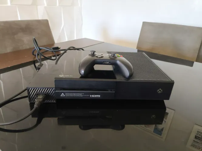 Xbox one impecável com jogos