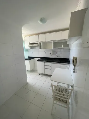 2/4 suite varanda. pitangueiras