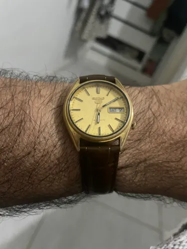 Seiko 5 7009 Automático