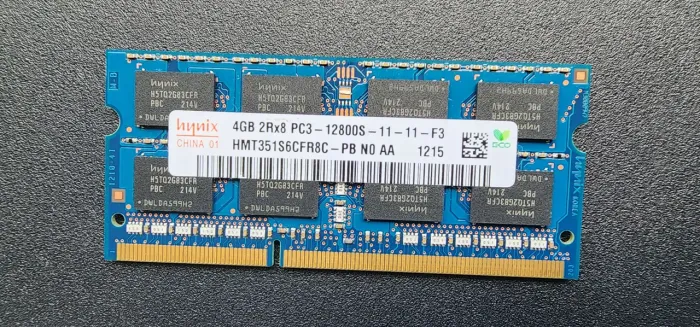 Memória RAM Hynix 4GB DDR3 1600MHz Notebook (PC3-12800S)