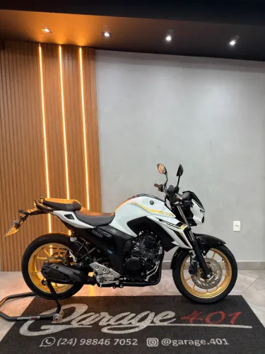 Fazer 250 2025 connected