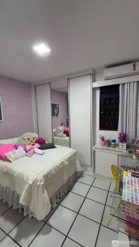 Casa com 4 dormitórios à venda, 230 m² por R$ 630.000 - Jardim Tavares - Campina Grande/PB