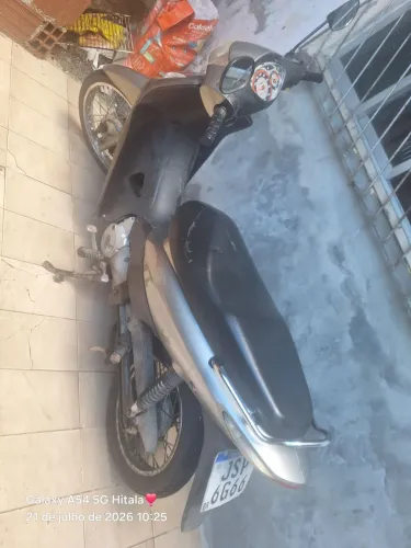 Toda certinho é so pegar e roda