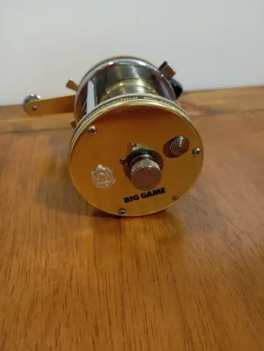 carretilha abu garcia big game 7.000 peça de colecionador. 