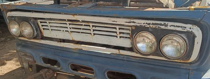 Grade da c14 Chevrolet 4 faróis 