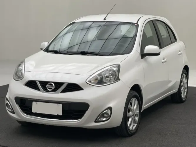 Nissan March SV 1.0 12V Flex 5P 2015