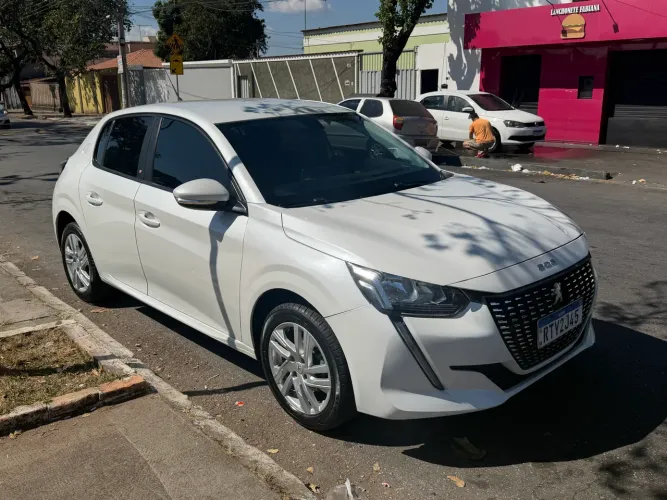 Peugeot 208 Active 1.6 Flex 16V 5P AUT 2022