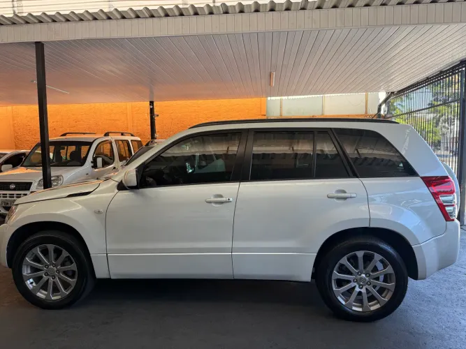 Suzuki Grand Vitara 2.0 16V 4x2/4x4 5P Mec. 2016