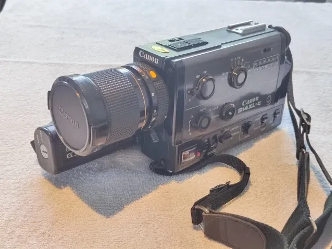 Filmadora Super 8 Canon 814 XL-S