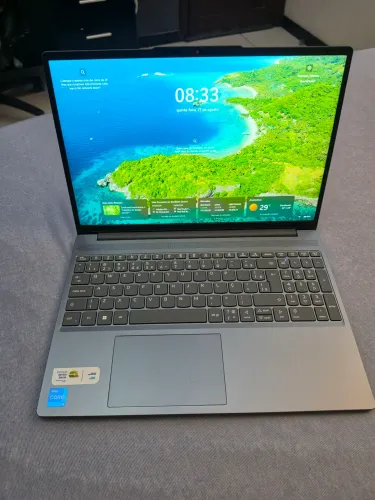 Lenovo Ideapad Slim i5