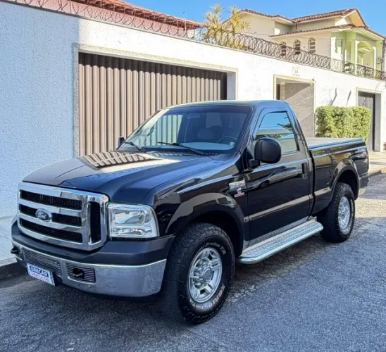 Ford F-250 XLT 3.9 4X2 Diesel TB 2011