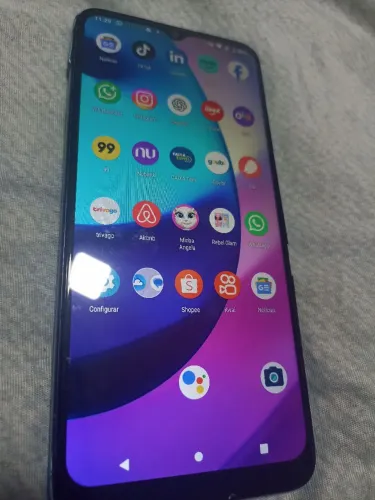 Celular Motorola moto e20
