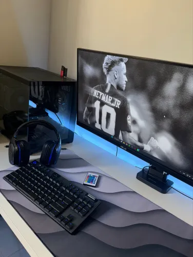 PC Gamer High-End Completo - Ryzen 7 7800X3D + RTX 5070 + Monitor 240Hz