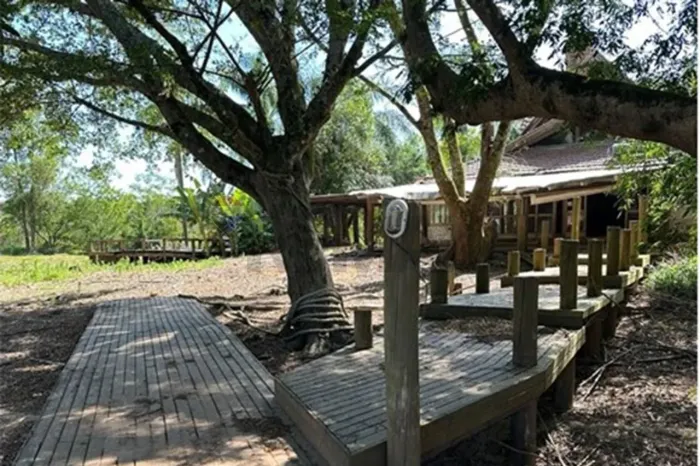 Melhor area a venda na ilha das flores