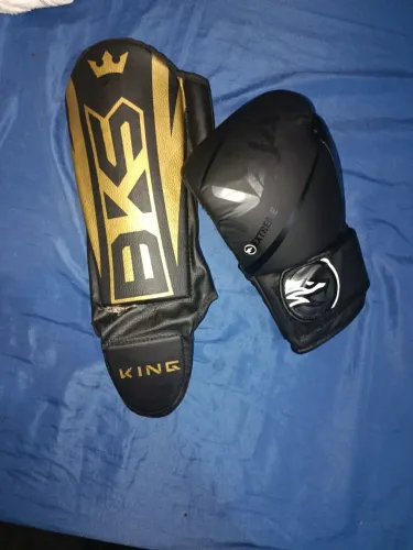Kit luva e caneleira Boxe e muay Tay naja e bks
